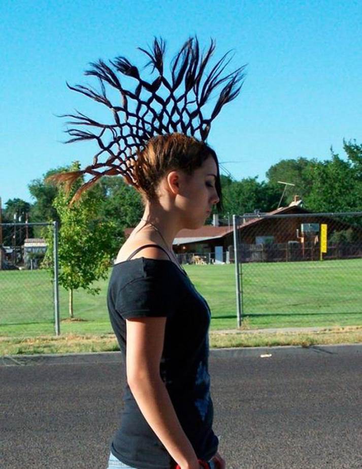 http://funnyfoto.net/wp-content/uploads/2013/04/08-funny-hairstyles.jpg