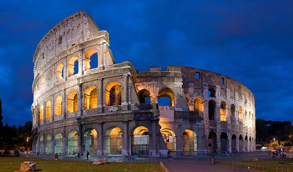 File:Colosseum in Rome, Italy - April 2007.jpg
