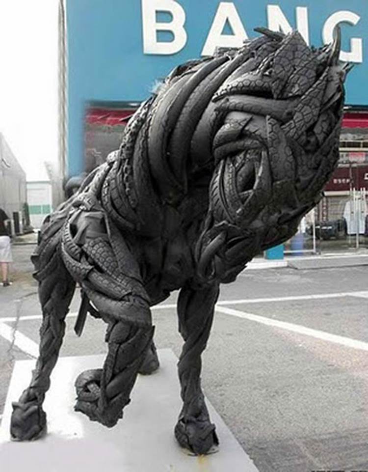 http://amazingpunch.com/wp-content/uploads/2013/09/incredible-and-amazing-sculptures-made-from-tires-05.jpg