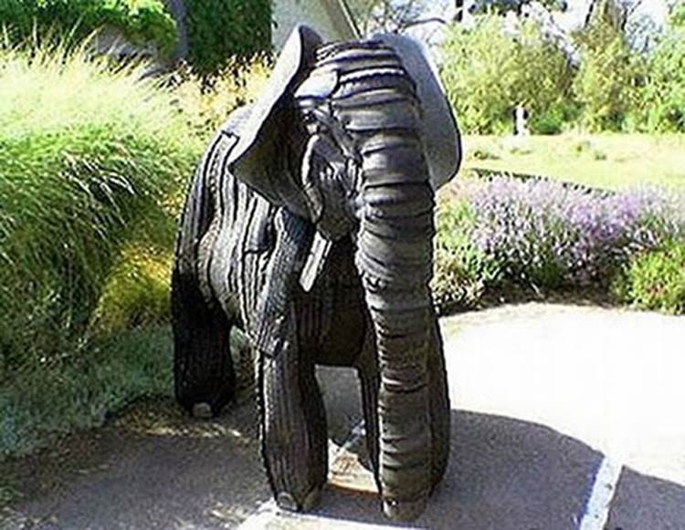 http://amazingpunch.com/wp-content/uploads/2013/09/incredible-and-amazing-sculptures-made-from-tires-14.jpg
