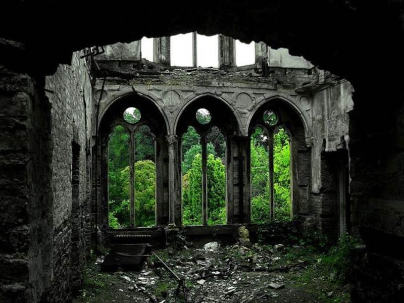 magical abandoned places that give us goosebumps 640 19 Beautiful Abandoned Places Found Around the World (Photo Gallery)