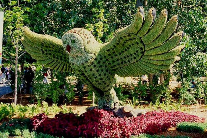 plants sculpture Mosaiculture Exhibition: Fabulous Garden Plant Sculptures 