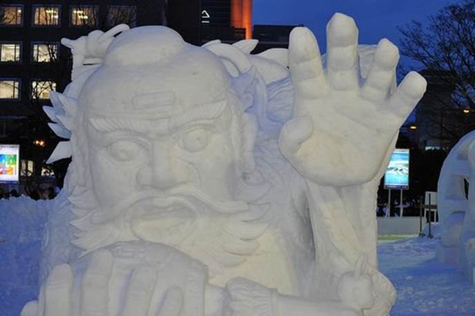 http://2.bp.blogspot.com/_ft822rDlu5Q/TVEFvTQVSiI/AAAAAAAAI1A/9aAczIuGArg/s1600/Snow-Sculpture-10.jpg