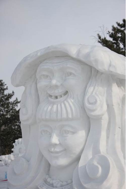 http://1.bp.blogspot.com/_ft822rDlu5Q/TVEF-fhYTtI/AAAAAAAAI2M/3gtyPTRFkII/s1600/Snow-Sculpture-07.jpg