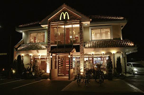 http://2.bp.blogspot.com/-McJM8VAVTPo/UGTo2APnvsI/AAAAAAADDyM/u5uhqdKe5UI/s400/%2BMcDonalds-Restaurants-Around-the-World9.jpg
