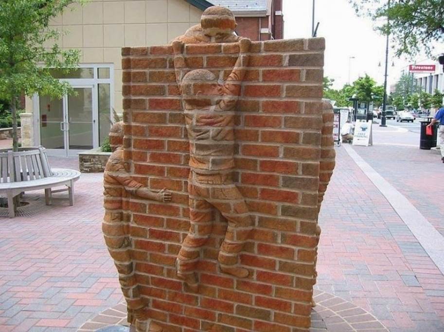 Brad Spencer6 730x547 Brick sculptures by Brad Spencer