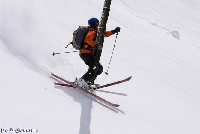 http://www.freakingnews.com/pictures/68500/Skier-Crashing-Into-Tree--68904.jpg