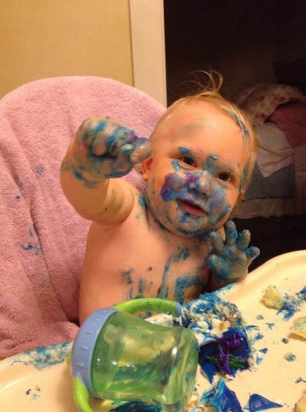 Messy kids cakes7 Funny: Messy kids & cakes