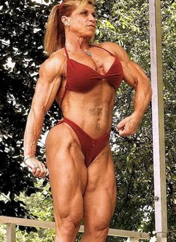 http://www.piculous.com/wp-content/uploads/2012/06/Women-bodybuilders-06.jpg