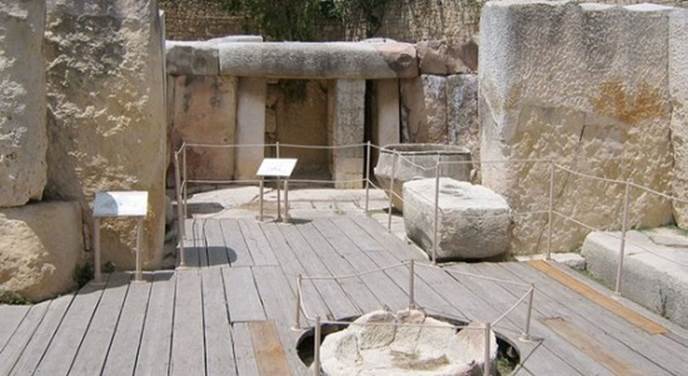 Tarxien temple Oldest Buildings