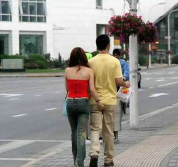 WTF public display of affection17 Funny: WTF public displays of affection