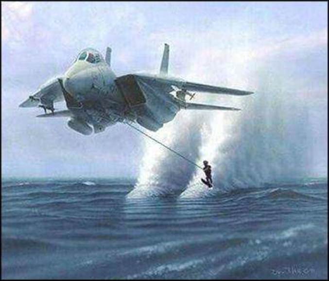http://image.funscrape.com/images/a/airplane_water_skiing-13225.jpg