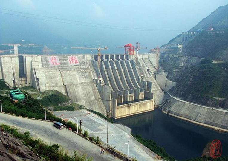 http://cdn3.list25.com/wp-content/uploads/2012/11/800px-Longtan_Dam.png