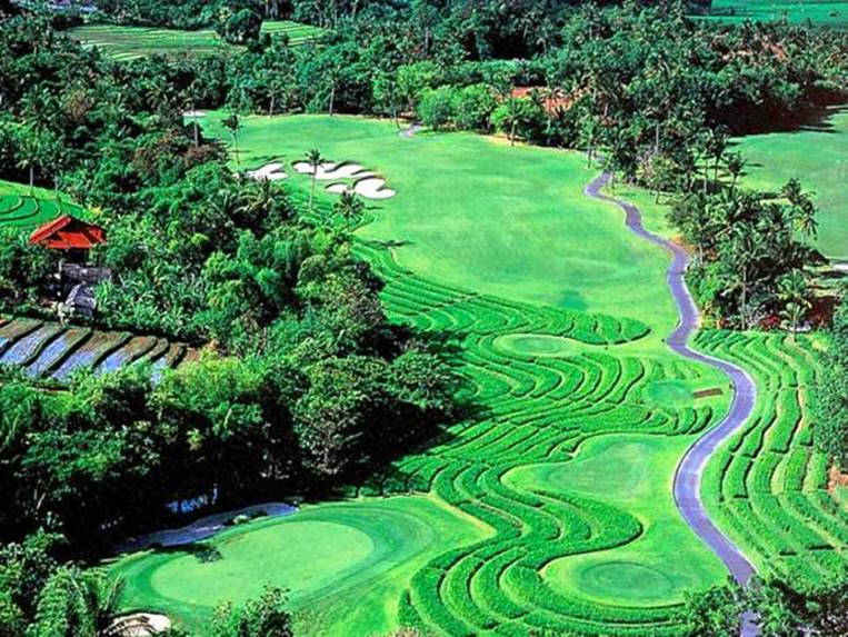 Exotic Golf Courses