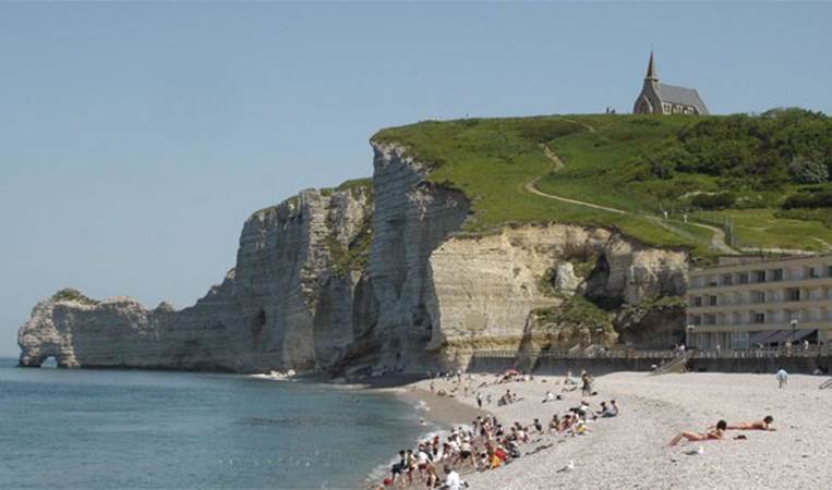 Étretat Cliffs (France)