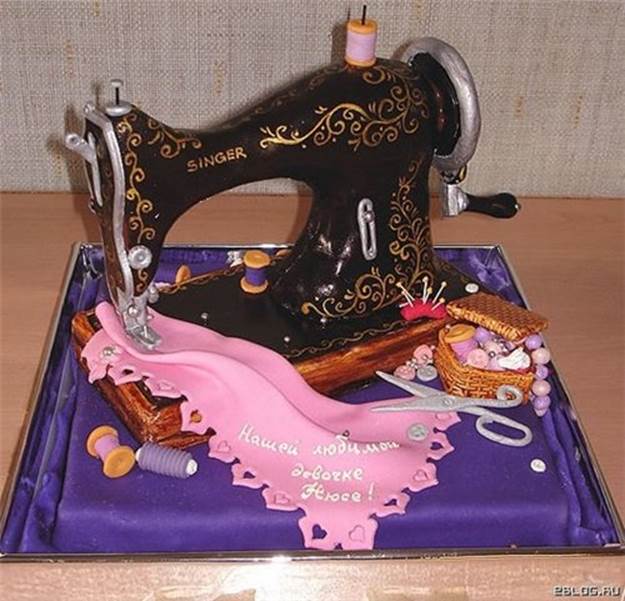 http://cdn4.list25.com/wp-content/uploads/2012/05/Sewing-machine-cake.jpg