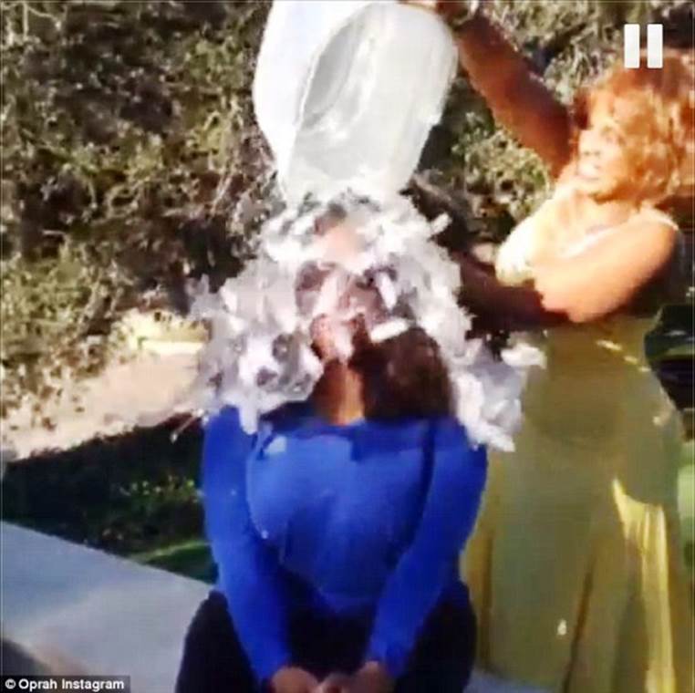 www.thepromota.co.uk Oprah-Winfrey-ALS-ice-bucket-042