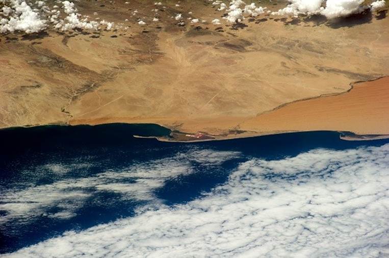 An_oblique_view_of_Walvis_Bay_Namibia