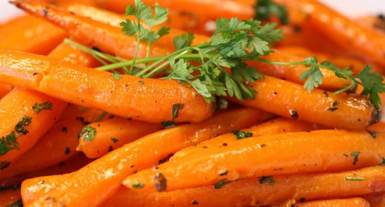 Chervil-Carrots