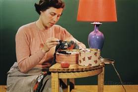 http://imgc.allpostersimages.com/images/P-473-488-90/76/7667/Q9TG300Z/posters/william-p-gottlieb-woman-darning-socks.jpg