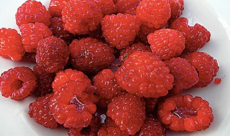 The same compound that gives raspberries their flavor is found throughout our galaxy. That's right, the Milky Way tastes like raspberries!
