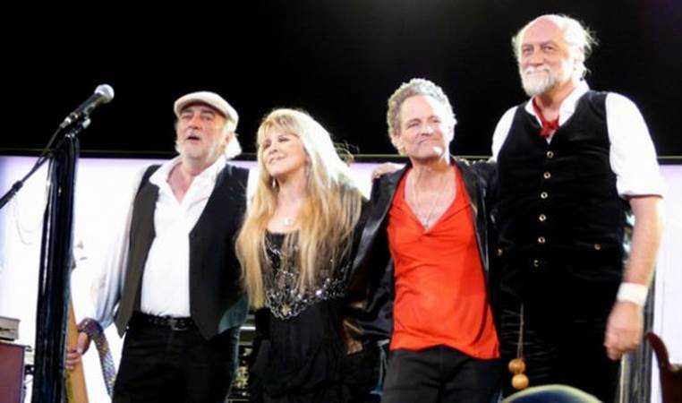 Fleetwood Mac’s Guitarist Curse