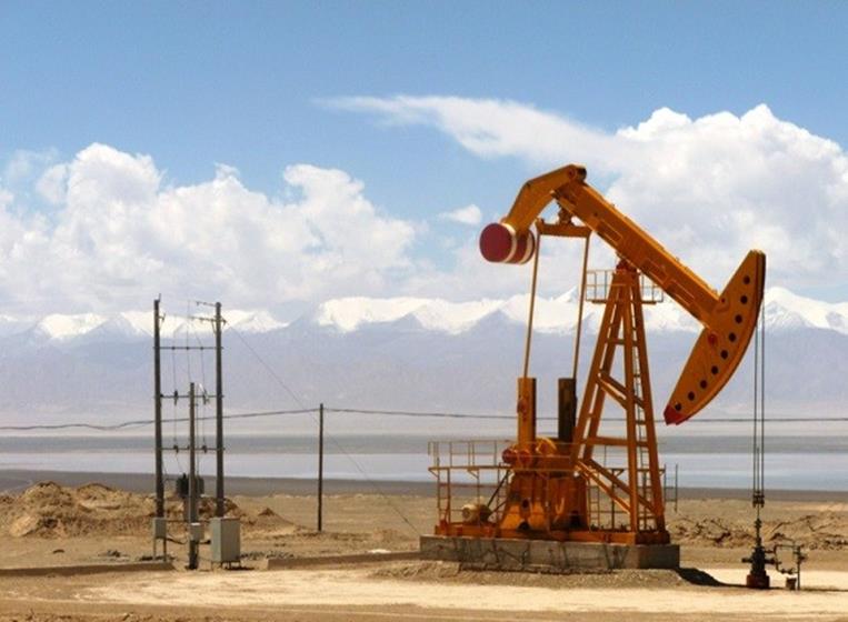 Oil_well_in_Tsaidam