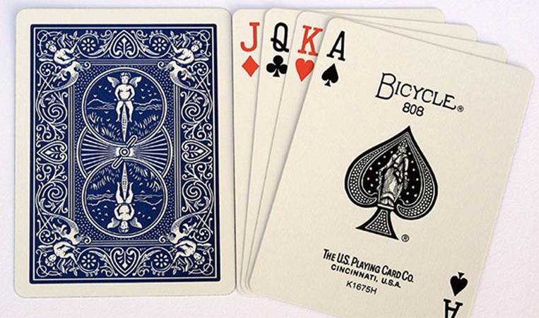The US playing card company Bicycle had created special cards that revealed an escape route when they were soaked. These cards were given as Christmas presents to all POWs in Germany