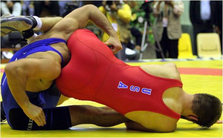 Crazy And Funny Sports Pictures Taken At A Right Time2