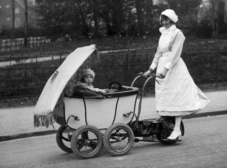 http://cdn.twentytwowords.com/wp-content/uploads/Motorized-Baby-Stroller-1923-634x470.jpg