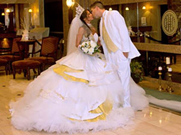 http://static.ddmcdn.com/gif/american-gypsy-wedding-2-284x212.jpg