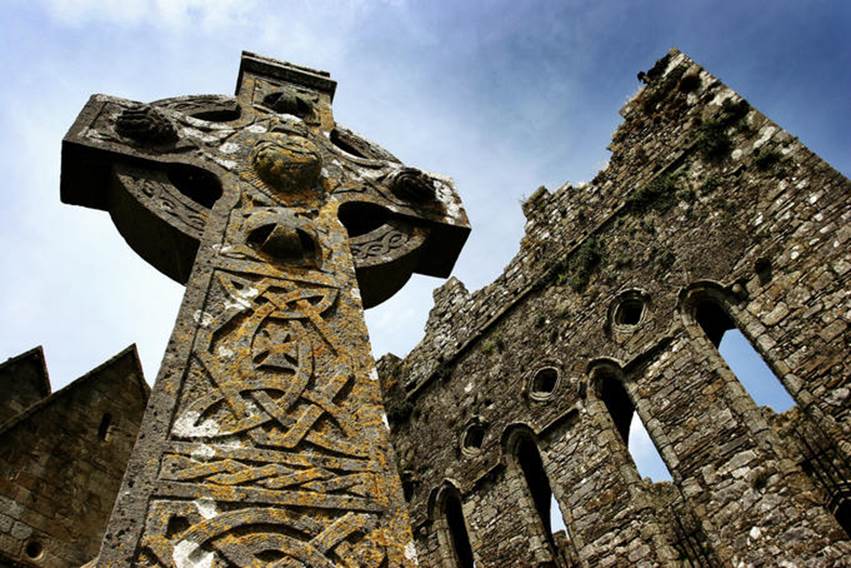 Cross at St Patrick's Cathedral and the Rock of Cashel.