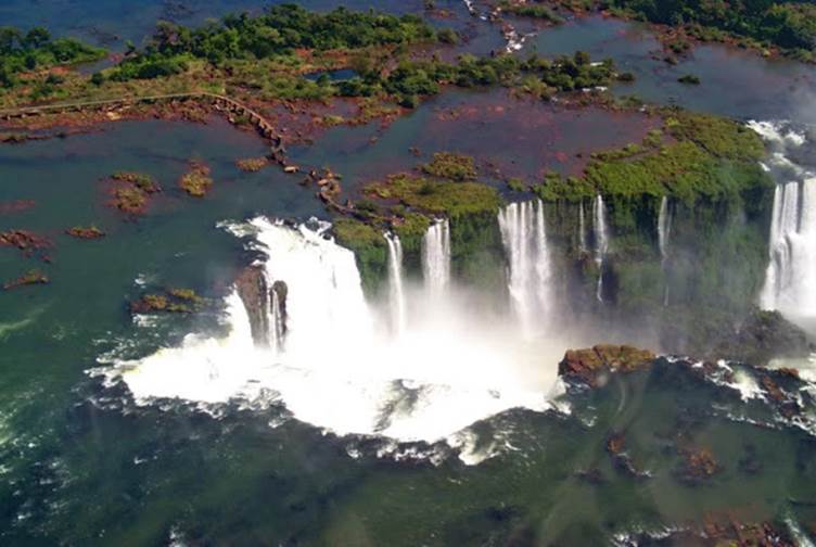 The Iguazu waterfalls in Argentina - Brazil 