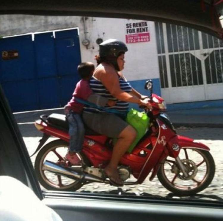 safety first pics part2 7 Funny: ‘Safety first’ pics {Part 2}