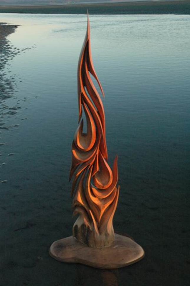 Jeffro Uitto12 Driftwood sculptures by Jeffro Uitto