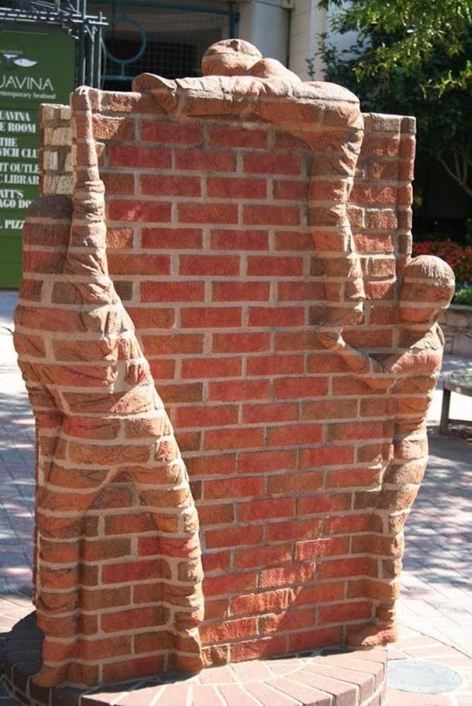 Brad Spencer1 Brick sculptures by Brad Spencer