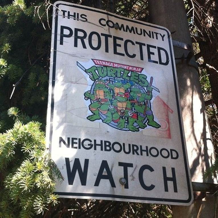 Funny neighbourhood watch signs2 Funny neighbourhood watch signs