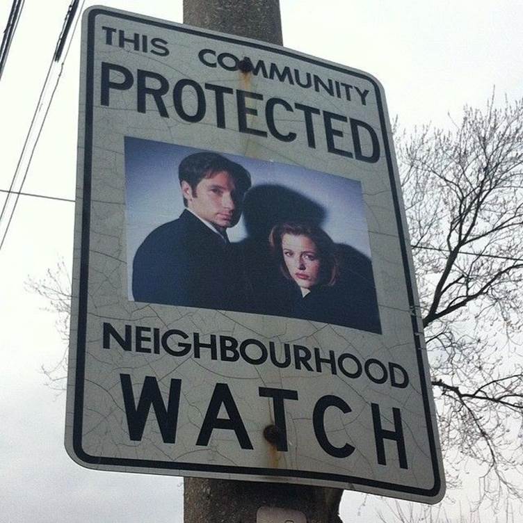 Funny neighbourhood watch signs11 Funny neighbourhood watch signs