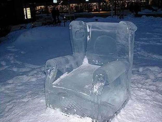http://thechive.files.wordpress.com/2010/09/cool-ice-sculptures-19.jpg