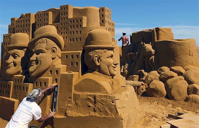Awesome sand sculptures9 Funny: Awesome sand sculptures