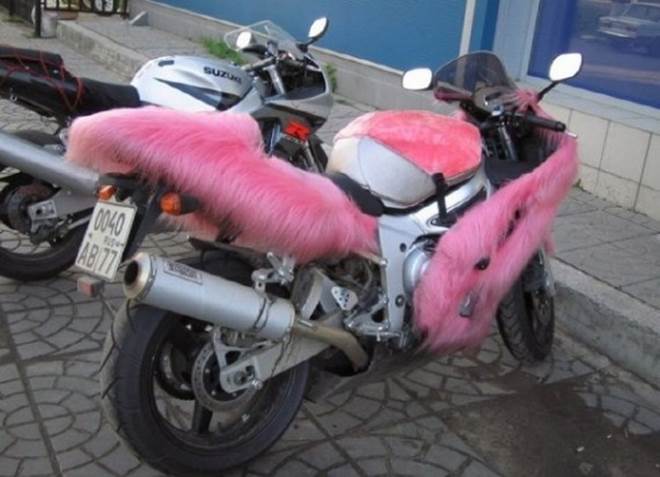 http://funnyfails.net/wp-content/uploads/2012/08/Furry-Motorcycle-570x412.jpg