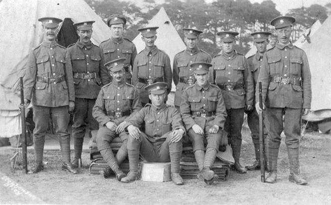 http://www.roll-of-honour.com/Regiments/images/CambridgeshireRegtGroupWW1.jpg