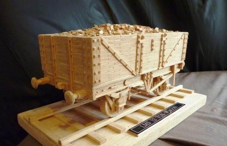 Railway wagon