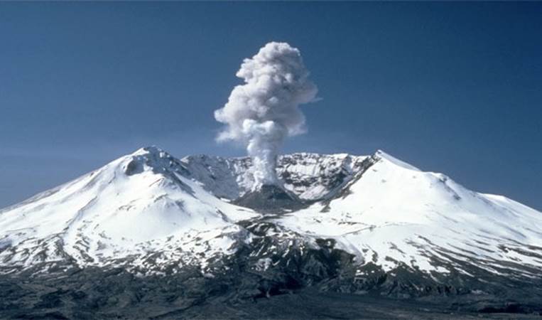 Mount St. Helens (USA)