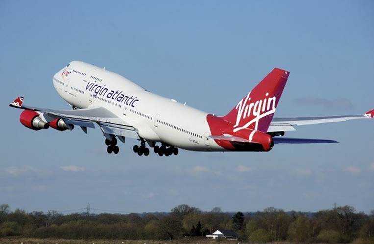 virgin atlantic plane at take off