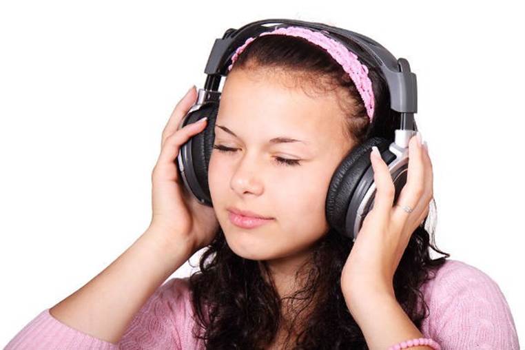 New studies have found that listening to music you really like makes you more generous, altruistic, and understanding. 