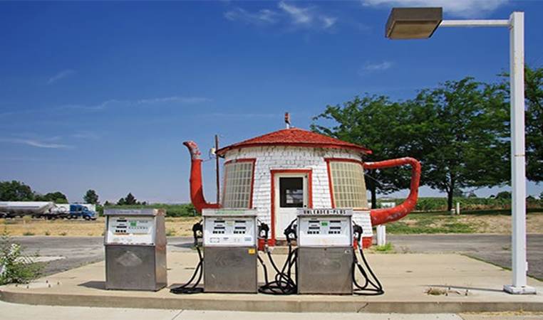 The World's Largest Teapot (United States)