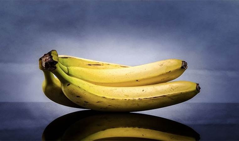 In order to overdose on potassium, you would have to eat nearly 400 bananas in less than 30 seconds