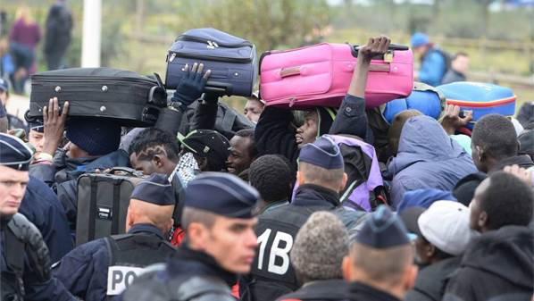Image result for CALAIS 'JUNGLE' CLEARANCE BEGINS